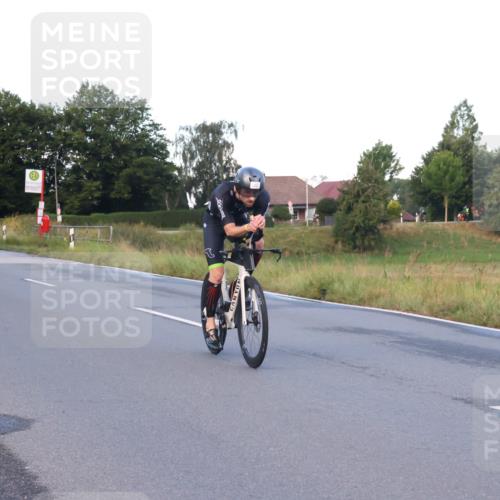 25.08.2024 - Elbe Triathlon Hamburg Fuchs,  Jonas http://msf.ph/oto/6838694 25.08.2024 08:53:40 Radfahren 50, 40 meine-sportfotos.de