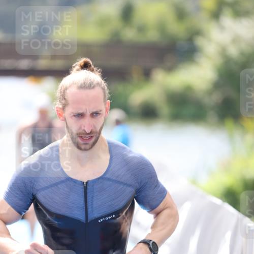 25.08.2024 - Elbe Triathlon Hamburg H.Heesch http://msf.ph/oto/6838729 25.08.2024 14:05:20 Schwimmen 1, 2, 4, 8, 9, 13, 14, 22, 25 meine-sportfotos.de