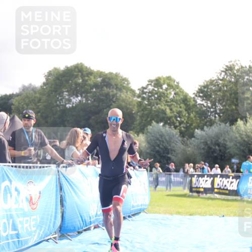 25.08.2024 - Elbe Triathlon Hamburg H.Heesch http://msf.ph/oto/6838733 25.08.2024 10:24:24 Ziel 66, 90 meine-sportfotos.de