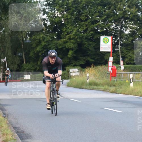 25.08.2024 - Elbe Triathlon Hamburg Fuchs,  Jonas http://msf.ph/oto/6838735 25.08.2024 08:53:46 Radfahren 161, 100 meine-sportfotos.de