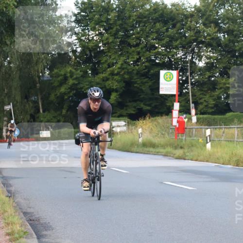 25.08.2024 - Elbe Triathlon Hamburg Fuchs,  Jonas http://msf.ph/oto/6838740 25.08.2024 08:53:47 Radfahren 161, 100 meine-sportfotos.de