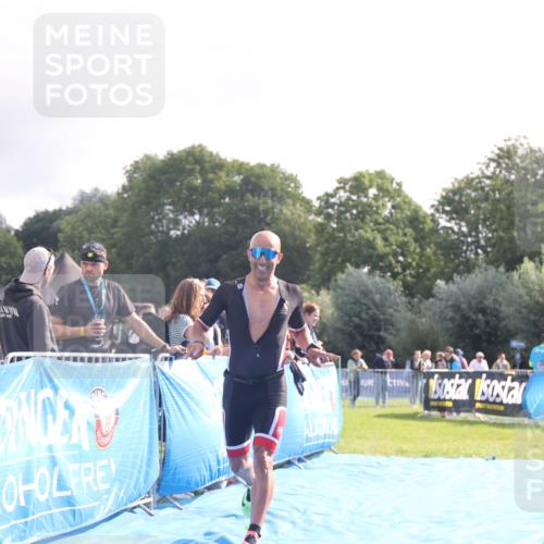 25.08.2024 - Elbe Triathlon Hamburg H.Heesch http://msf.ph/oto/6838744 25.08.2024 10:24:25 Ziel 66, 90 meine-sportfotos.de