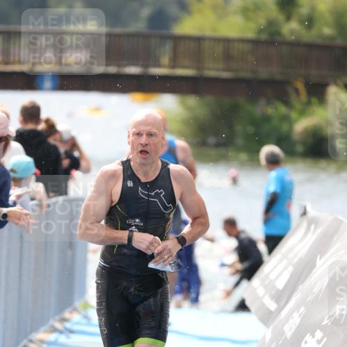 25.08.2024 - Elbe Triathlon Hamburg H.Heesch http://msf.ph/oto/6838745 25.08.2024 14:05:22 Schwimmen 1, 2, 4, 8, 9, 13, 14, 22, 25 meine-sportfotos.de