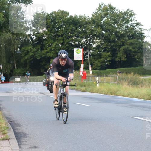 25.08.2024 - Elbe Triathlon Hamburg Fuchs,  Jonas http://msf.ph/oto/6838757 25.08.2024 08:53:47 Radfahren 161, 100 meine-sportfotos.de