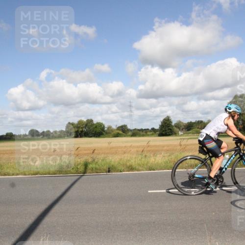 25.08.2024 - Elbe Triathlon Hamburg Fuchs,  Jonas http://msf.ph/oto/6838761 25.08.2024 10:54:51 Radfahren 1510, 1550, 504, 1493, 579, 564, 1428 meine-sportfotos.de