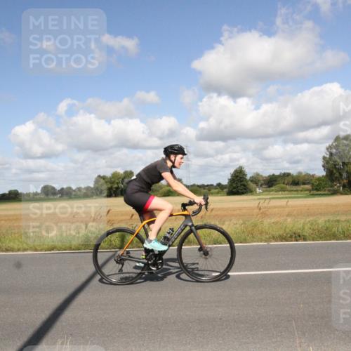 25.08.2024 - Elbe Triathlon Hamburg Fuchs,  Jonas http://msf.ph/oto/6838769 25.08.2024 10:54:52 Radfahren 1510, 1550, 504, 1493, 579, 564, 1428 meine-sportfotos.de