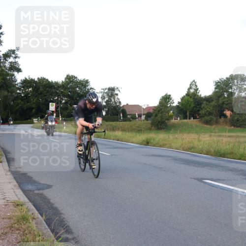 25.08.2024 - Elbe Triathlon Hamburg Fuchs,  Jonas http://msf.ph/oto/6838779 25.08.2024 08:53:48 Radfahren 161, 100, 169 meine-sportfotos.de