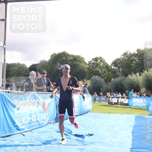 25.08.2024 - Elbe Triathlon Hamburg H.Heesch http://msf.ph/oto/6838798 25.08.2024 10:24:25 Ziel 66, 90 meine-sportfotos.de