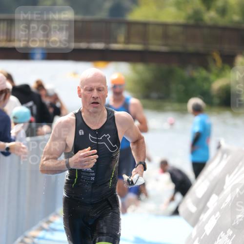 25.08.2024 - Elbe Triathlon Hamburg H.Heesch http://msf.ph/oto/6838799 25.08.2024 14:05:23 Schwimmen 1, 2, 4, 8, 9, 13, 14, 22, 25 meine-sportfotos.de