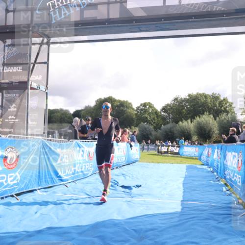 25.08.2024 - Elbe Triathlon Hamburg H.Heesch http://msf.ph/oto/6838822 25.08.2024 10:24:25 Ziel 66, 90 meine-sportfotos.de