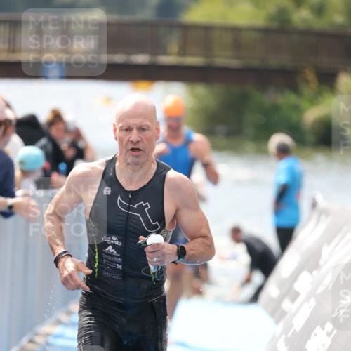 25.08.2024 - Elbe Triathlon Hamburg H.Heesch http://msf.ph/oto/6838833 25.08.2024 14:05:23 Schwimmen 1, 2, 4, 8, 9, 13, 14, 22, 25 meine-sportfotos.de
