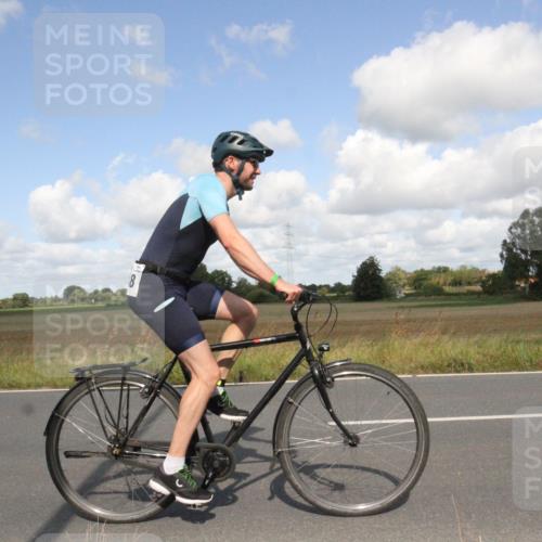 25.08.2024 - Elbe Triathlon Hamburg Fuchs,  Jonas http://msf.ph/oto/6838837 25.08.2024 10:55:26 Radfahren 1512, 1617, 718, 1440, 757 meine-sportfotos.de