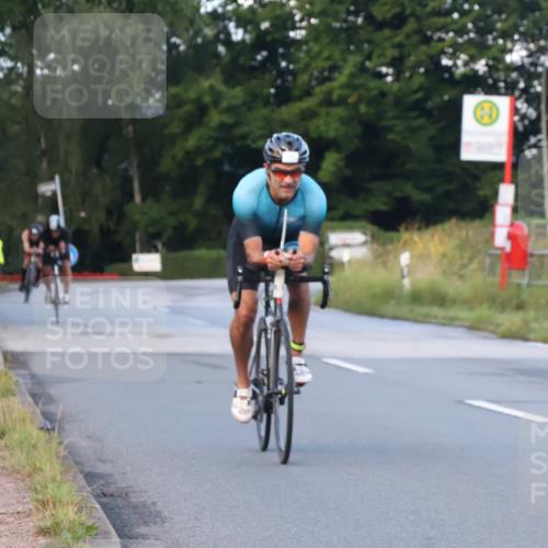 25.08.2024 - Elbe Triathlon Hamburg Fuchs,  Jonas http://msf.ph/oto/6838839 25.08.2024 08:53:53 Radfahren 161, 100, 169, 197, 188 meine-sportfotos.de