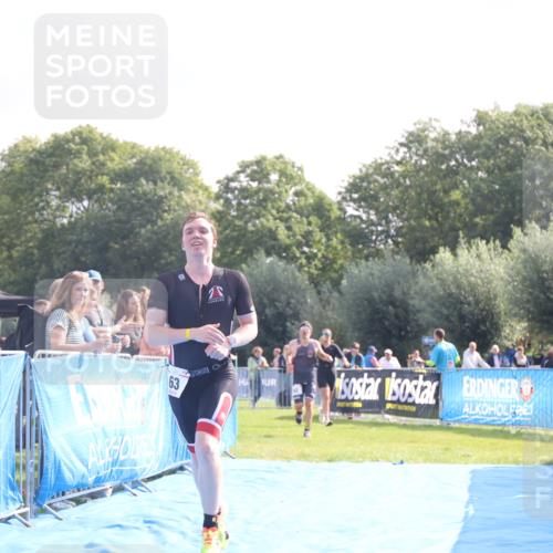 25.08.2024 - Elbe Triathlon Hamburg H.Heesch http://msf.ph/oto/6838854 25.08.2024 10:24:48 Ziel 63, 92 meine-sportfotos.de