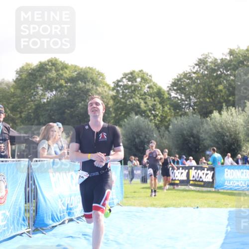 25.08.2024 - Elbe Triathlon Hamburg H.Heesch http://msf.ph/oto/6838871 25.08.2024 10:24:48 Ziel 63, 92 meine-sportfotos.de