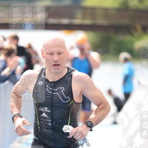 25.08.2024 - Elbe Triathlon Hamburg H.Heesch http://msf.ph/oto/6838875 25.08.2024 14:05:24 Schwimmen 1, 2, 4, 8, 9, 13, 14, 19, 22, 25, 29 meine-sportfotos.de