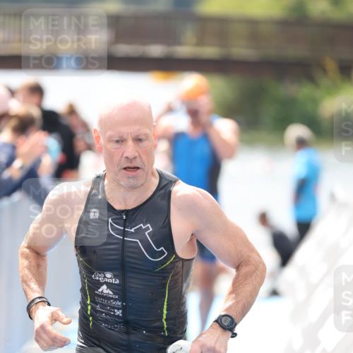 25.08.2024 - Elbe Triathlon Hamburg H.Heesch http://msf.ph/oto/6838879 25.08.2024 14:05:24 Schwimmen 1, 2, 4, 8, 9, 13, 14, 19, 22, 25, 29 meine-sportfotos.de