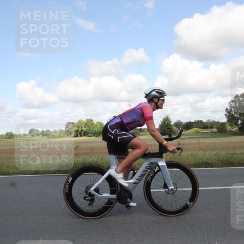 25.08.2024 - Elbe Triathlon Hamburg Fuchs,  Jonas http://msf.ph/oto/6838884 25.08.2024 10:55:44 Radfahren 1509, 771, 1523, 675, 1472, 679 meine-sportfotos.de