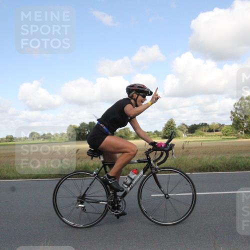 25.08.2024 - Elbe Triathlon Hamburg Fuchs,  Jonas http://msf.ph/oto/6838914 25.08.2024 10:55:58 Radfahren 1528, 1489, 1561, 1718 meine-sportfotos.de