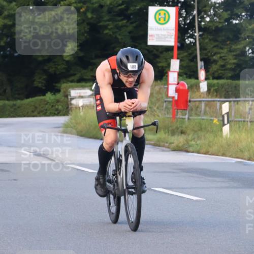 25.08.2024 - Elbe Triathlon Hamburg Fuchs,  Jonas http://msf.ph/oto/6838920 25.08.2024 08:53:58 Radfahren 169, 197, 188 meine-sportfotos.de