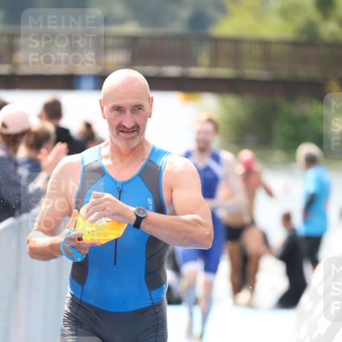 25.08.2024 - Elbe Triathlon Hamburg H.Heesch http://msf.ph/oto/6838925 25.08.2024 14:05:26 Schwimmen 1, 2, 4, 8, 9, 13, 14, 15, 19, 22, 25, 29 meine-sportfotos.de