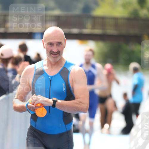 25.08.2024 - Elbe Triathlon Hamburg H.Heesch http://msf.ph/oto/6838936 25.08.2024 14:05:26 Schwimmen 1, 2, 4, 8, 9, 13, 14, 15, 19, 22, 25, 29 meine-sportfotos.de