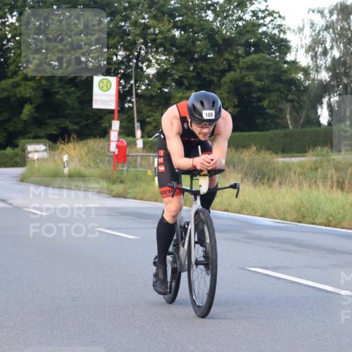 25.08.2024 - Elbe Triathlon Hamburg Fuchs,  Jonas http://msf.ph/oto/6838942 25.08.2024 08:53:58 Radfahren 169, 197, 188 meine-sportfotos.de