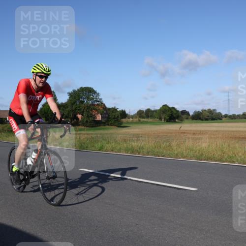 25.08.2024 - Elbe Triathlon Hamburg Fuchs,  Jonas http://msf.ph/oto/6838981 25.08.2024 09:35:41 Radfahren 155, 427, 179 meine-sportfotos.de
