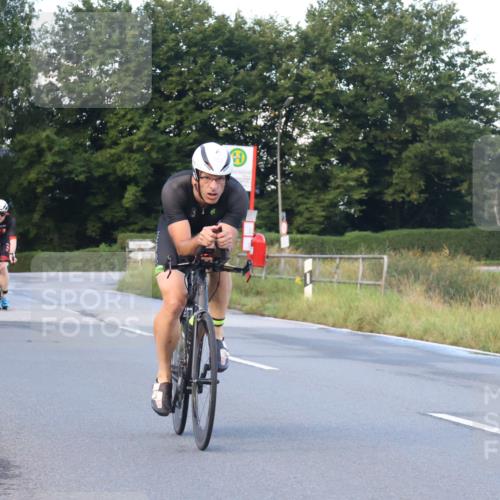 25.08.2024 - Elbe Triathlon Hamburg Fuchs,  Jonas http://msf.ph/oto/6838994 25.08.2024 08:54:10 Radfahren 159, 186, 142, 166 meine-sportfotos.de