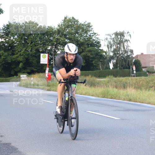 25.08.2024 - Elbe Triathlon Hamburg Fuchs,  Jonas http://msf.ph/oto/6839001 25.08.2024 08:54:10 Radfahren 159, 186, 142, 166 meine-sportfotos.de