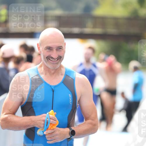 25.08.2024 - Elbe Triathlon Hamburg H.Heesch http://msf.ph/oto/6839004 25.08.2024 14:05:27 Schwimmen 2, 4, 8, 9, 13, 14, 15, 19, 22, 25, 29 meine-sportfotos.de