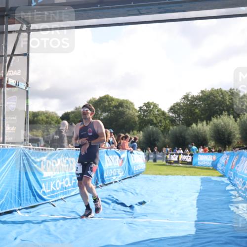 25.08.2024 - Elbe Triathlon Hamburg H.Heesch http://msf.ph/oto/6839008 25.08.2024 10:24:53 Ziel 63, 92 meine-sportfotos.de