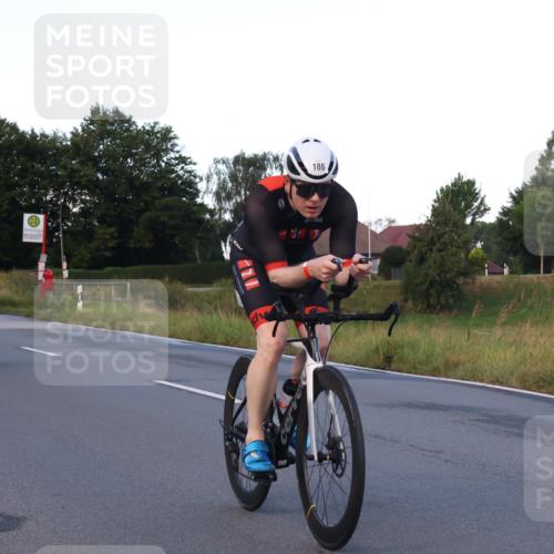 25.08.2024 - Elbe Triathlon Hamburg Fuchs,  Jonas http://msf.ph/oto/6839030 25.08.2024 08:54:13 Radfahren 159, 186, 142, 166 meine-sportfotos.de