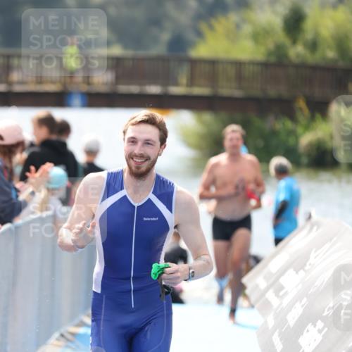 25.08.2024 - Elbe Triathlon Hamburg H.Heesch http://msf.ph/oto/6839038 25.08.2024 14:05:29 Schwimmen 4, 8, 9, 13, 14, 15, 19, 22, 25, 29 meine-sportfotos.de