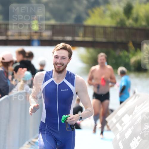 25.08.2024 - Elbe Triathlon Hamburg H.Heesch http://msf.ph/oto/6839065 25.08.2024 14:05:29 Schwimmen 4, 8, 9, 13, 14, 15, 19, 22, 25, 29 meine-sportfotos.de