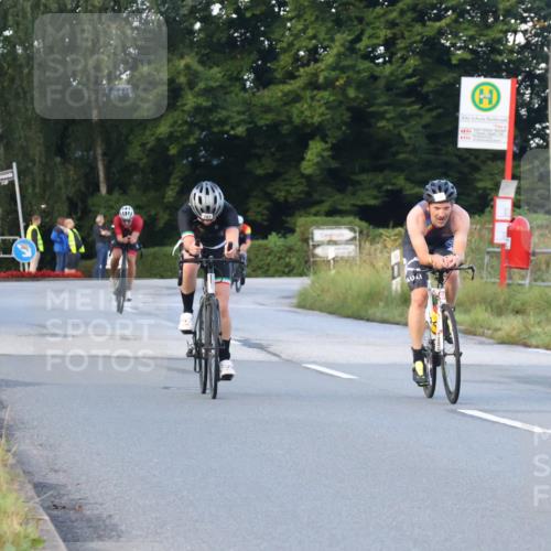 25.08.2024 - Elbe Triathlon Hamburg Fuchs,  Jonas http://msf.ph/oto/6839149 25.08.2024 08:54:25 Radfahren 92, 182, 81, 89 meine-sportfotos.de