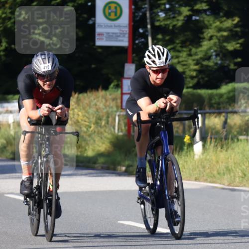 25.08.2024 - Elbe Triathlon Hamburg Fuchs,  Jonas http://msf.ph/oto/6839333 25.08.2024 09:36:25 Radfahren 258, 410, 119 meine-sportfotos.de