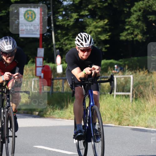 25.08.2024 - Elbe Triathlon Hamburg Fuchs,  Jonas http://msf.ph/oto/6839338 25.08.2024 09:36:25 Radfahren 258, 410, 119 meine-sportfotos.de