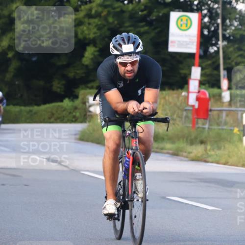 25.08.2024 - Elbe Triathlon Hamburg Fuchs,  Jonas http://msf.ph/oto/6839345 25.08.2024 08:54:37 Radfahren 89, 158, 34 meine-sportfotos.de