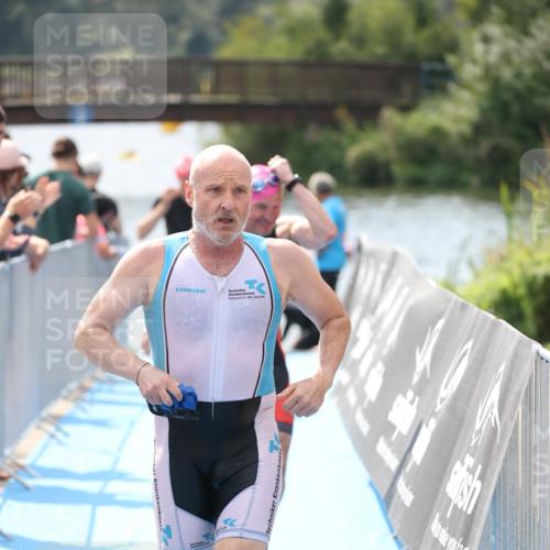 25.08.2024 - Elbe Triathlon Hamburg H.Heesch http://msf.ph/oto/6839388 25.08.2024 14:05:42 Schwimmen 4, 9, 13, 15, 17, 19, 22, 29 meine-sportfotos.de