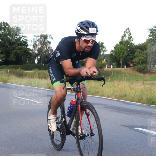 25.08.2024 - Elbe Triathlon Hamburg Fuchs,  Jonas http://msf.ph/oto/6839389 25.08.2024 08:54:38 Radfahren 158, 34, 39 meine-sportfotos.de