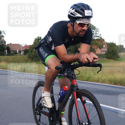 25.08.2024 - Elbe Triathlon Hamburg Fuchs,  Jonas http://msf.ph/oto/6839393 25.08.2024 08:54:38 Radfahren 158, 34, 39 meine-sportfotos.de