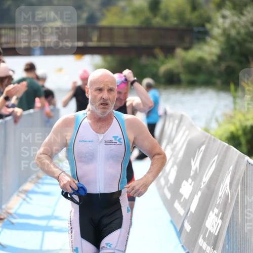 25.08.2024 - Elbe Triathlon Hamburg H.Heesch http://msf.ph/oto/6839397 25.08.2024 14:05:42 Schwimmen 4, 9, 13, 15, 17, 19, 22, 29 meine-sportfotos.de
