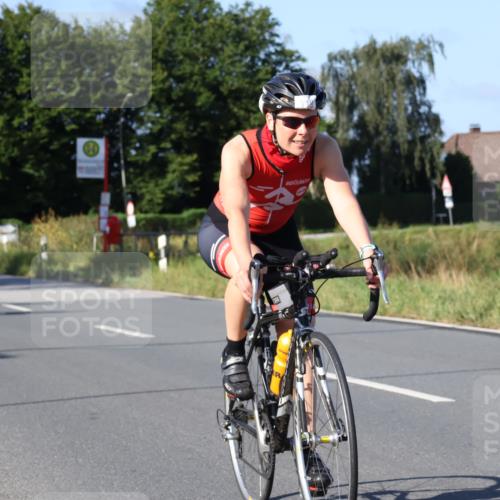 25.08.2024 - Elbe Triathlon Hamburg Fuchs,  Jonas http://msf.ph/oto/6839402 25.08.2024 09:36:31 Radfahren 258, 410, 119, 169, 308, 526, 190 meine-sportfotos.de