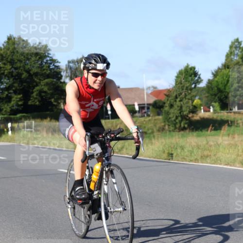 25.08.2024 - Elbe Triathlon Hamburg Fuchs,  Jonas http://msf.ph/oto/6839406 25.08.2024 09:36:31 Radfahren 258, 410, 119, 169, 308, 526, 190 meine-sportfotos.de