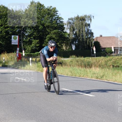 25.08.2024 - Elbe Triathlon Hamburg Fuchs,  Jonas http://msf.ph/oto/6839465 25.08.2024 09:36:35 Radfahren 119, 169, 308, 526, 190 meine-sportfotos.de