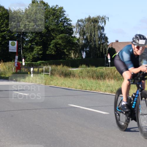 25.08.2024 - Elbe Triathlon Hamburg Fuchs,  Jonas http://msf.ph/oto/6839482 25.08.2024 09:36:35 Radfahren 119, 169, 308, 526, 190 meine-sportfotos.de