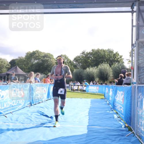 25.08.2024 - Elbe Triathlon Hamburg H.Heesch http://msf.ph/oto/6839488 25.08.2024 10:26:17 Ziel 60, 99 meine-sportfotos.de