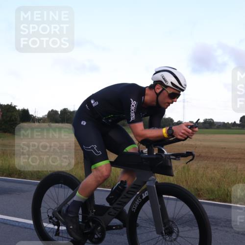 25.08.2024 - Elbe Triathlon Hamburg Fuchs,  Jonas http://msf.ph/oto/6839499 25.08.2024 08:54:45 Radfahren 34, 39 meine-sportfotos.de