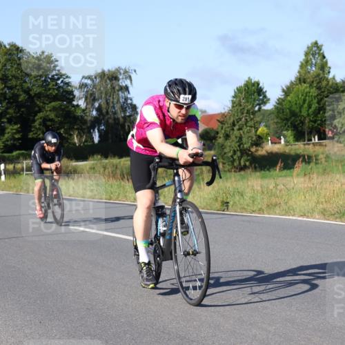 25.08.2024 - Elbe Triathlon Hamburg Fuchs,  Jonas http://msf.ph/oto/6839554 25.08.2024 09:36:46 Radfahren 281, 371, 430 meine-sportfotos.de